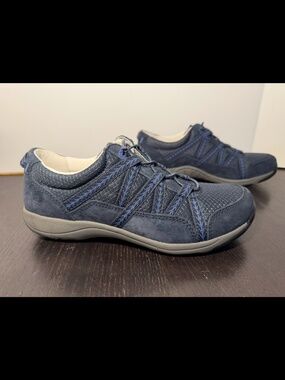 NWOB Dansko Harlyn SlipOn Bungee Lace Suede Sneaker Navy Womans EU 38/US 7.5-8M
